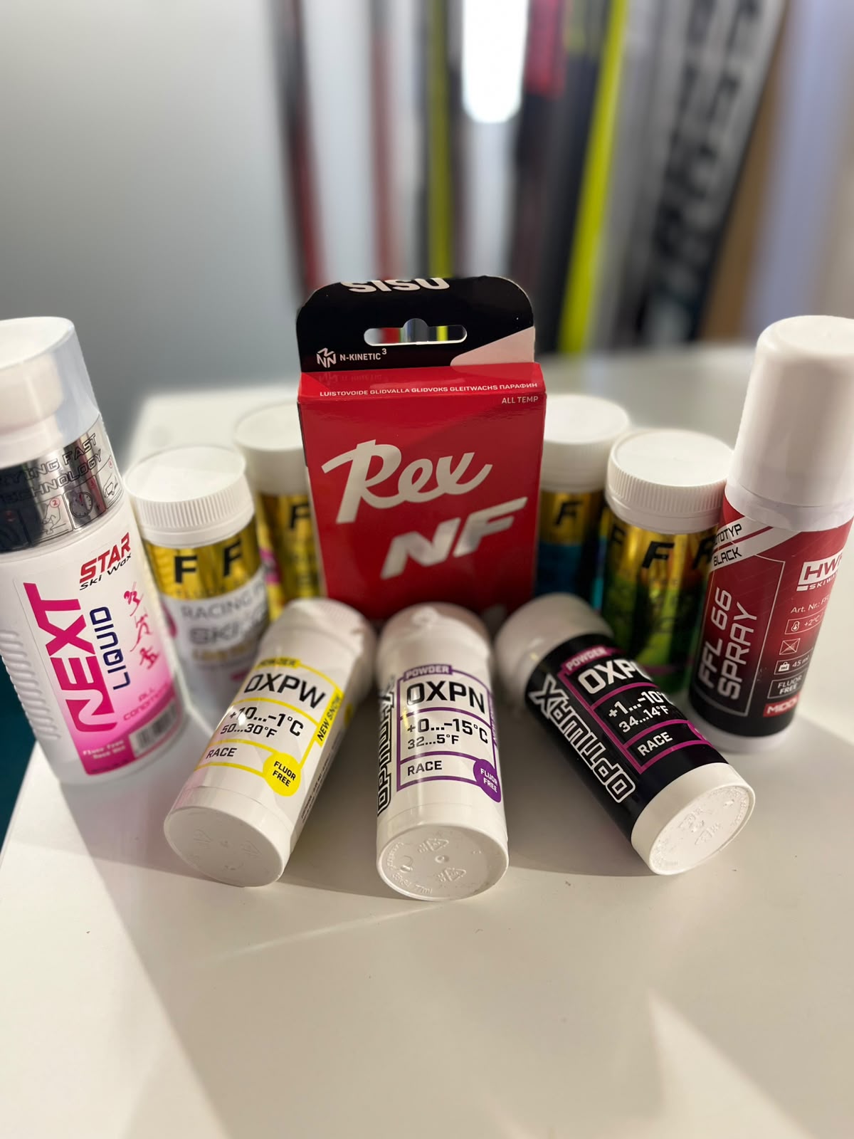 Glide Waxes for Cross-Country Skiing – Fluorine-Free Race Waxes | Suksivire